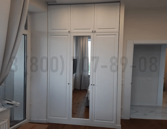 Классический шкаф в Клину